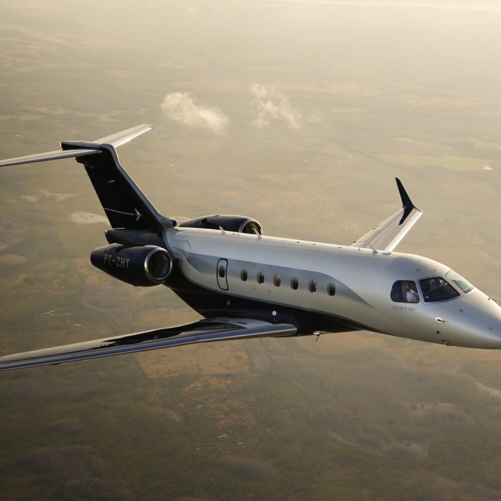 Flyton l Gerenciamento e Fretamento de Aeronaves